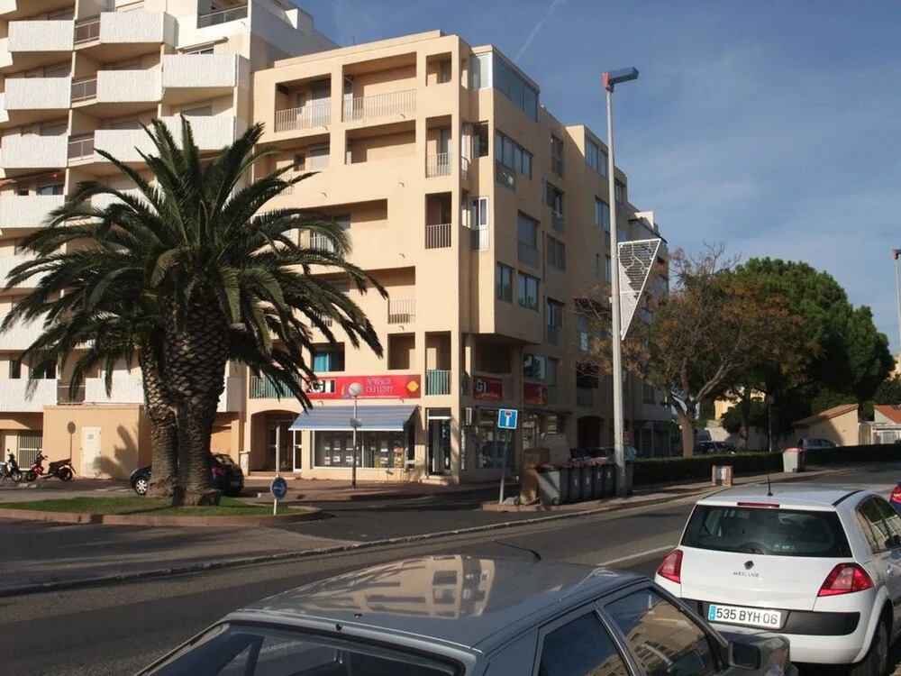 Apartment With one Bedroom in Canet-en-roussillon, With Wonderful City