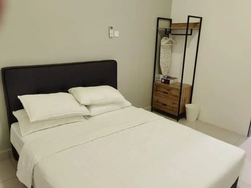 VIVO Residential Suites Mid Valley by EcoSuites