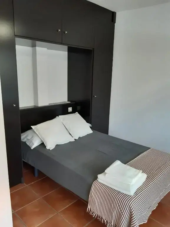 APARTAMENTOS FUENTE ARRIBA