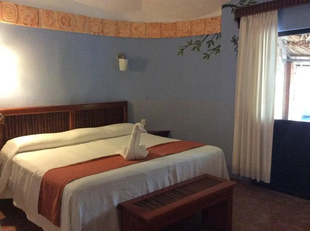 Hotel Villas Kin Ha