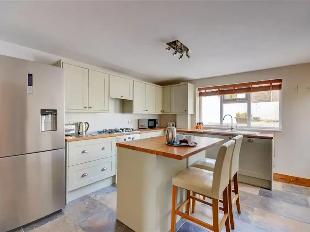 Scenic Holiday Home in Camborne with Green Garden near Coast