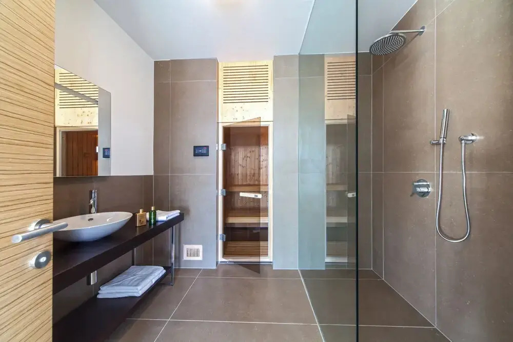 Golden Rays Luxury Villas & Apartments