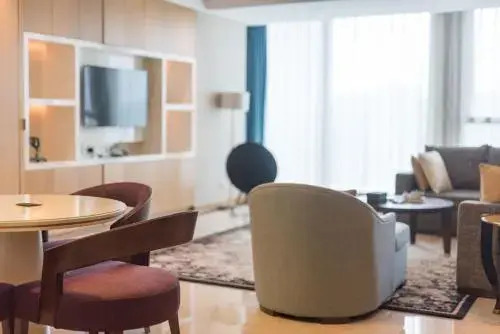 Mia Suites Chengdu Intime Center