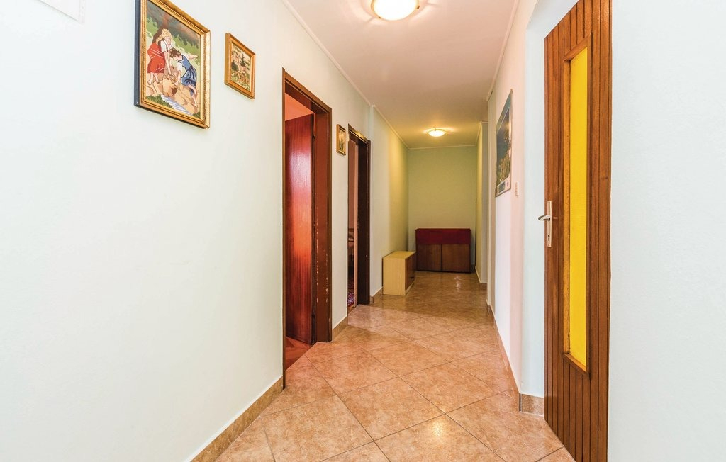 Apartment Roland