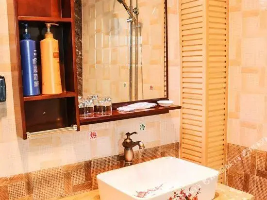 Niaoyu Huaxiang Leisure Inn