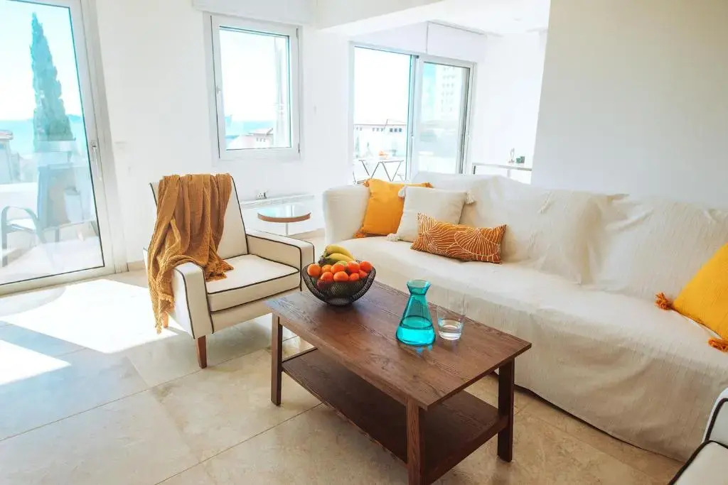 Amathus suite with sea view