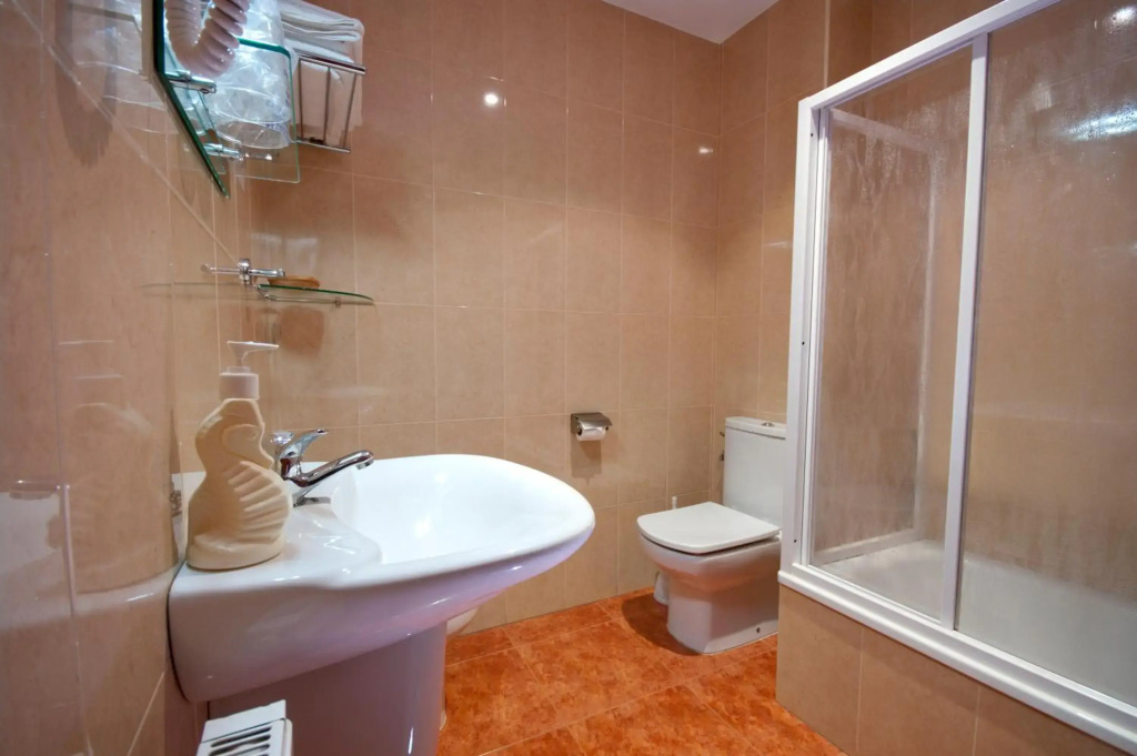 U-Hotel Darío Lugo
