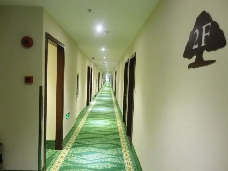 GreenTree Inn Shanghai Songjiang University City New Songjiang Road Express Hotel