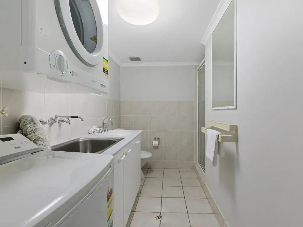 The Burlington Holiday Apartments