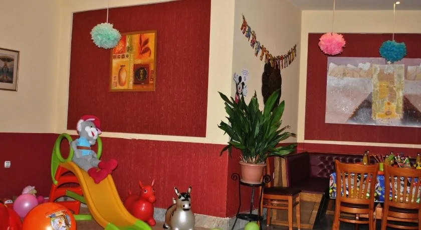 Peneka Hotel