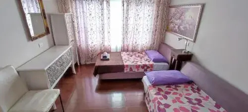 Beautiful bungalow in Island Village
