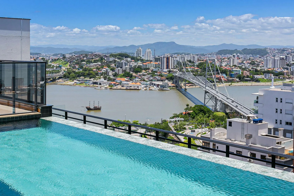 Vista Mar Em Condomínio Com Foodhall Toptower#ca51