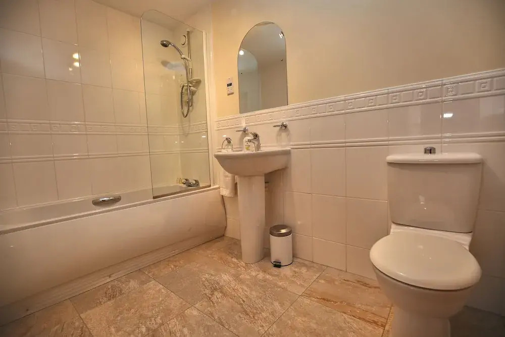 Edinburgh Pearl Apartments - Haymarket Residence