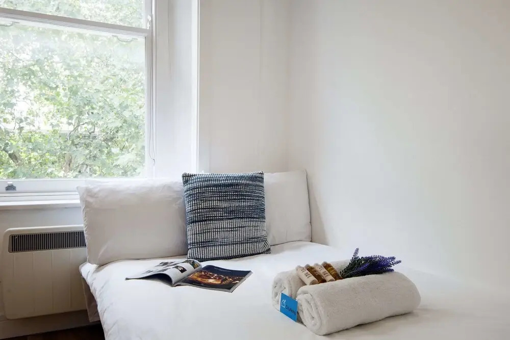 The Gray's Inn Road Apartment - MBL