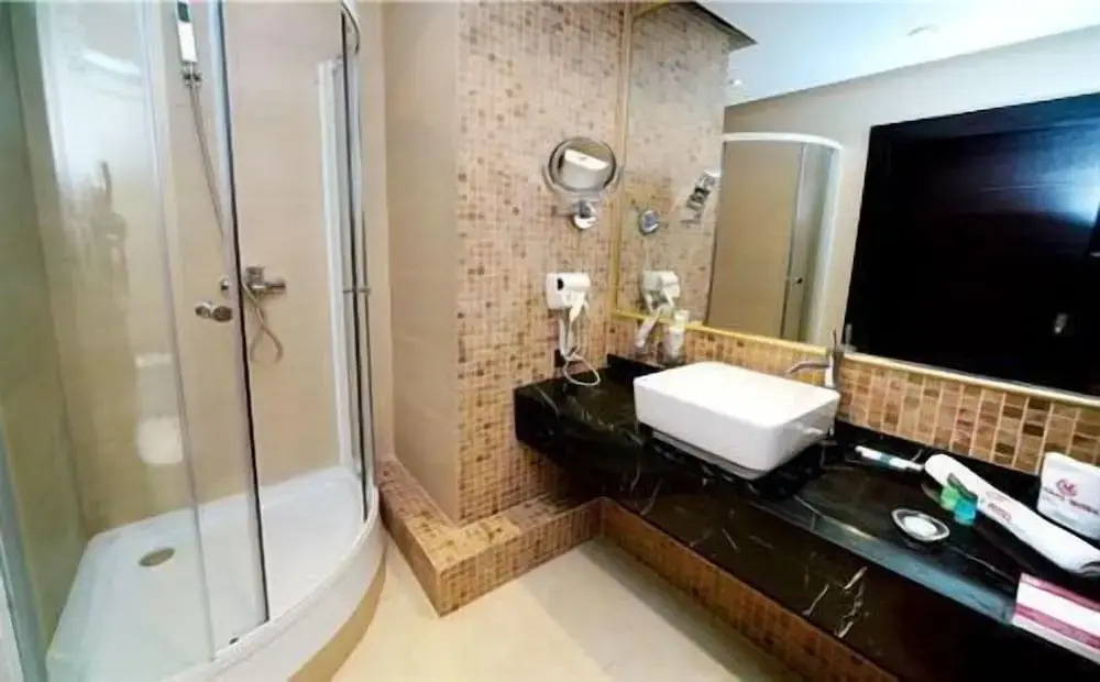 Manhattan Astana Hotel