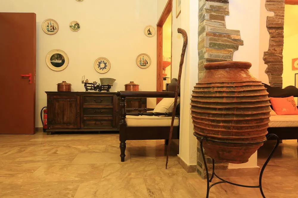 Benaki Hotel
