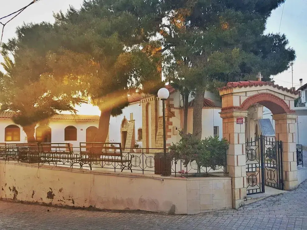 Muses: Panoramic View, Close To Historical Sites
