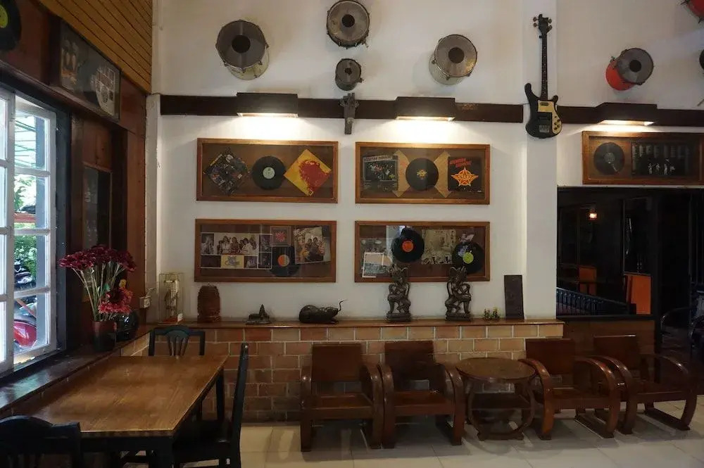 Kruatier Mansion