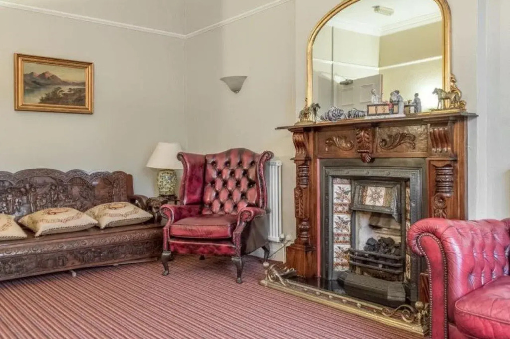Brook Hotel