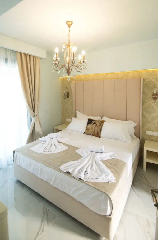 White Pearl Luxury Villas