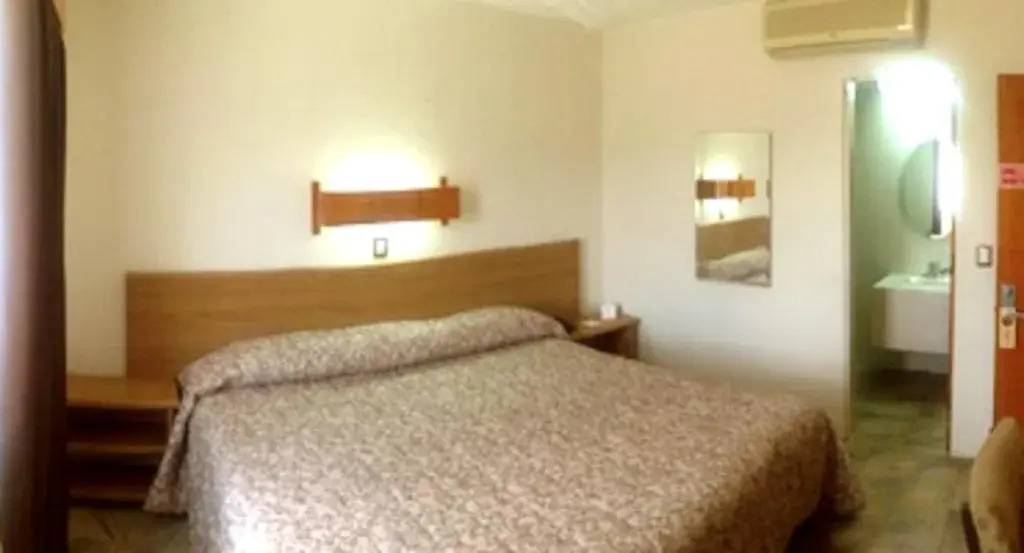 Hotel Adriana