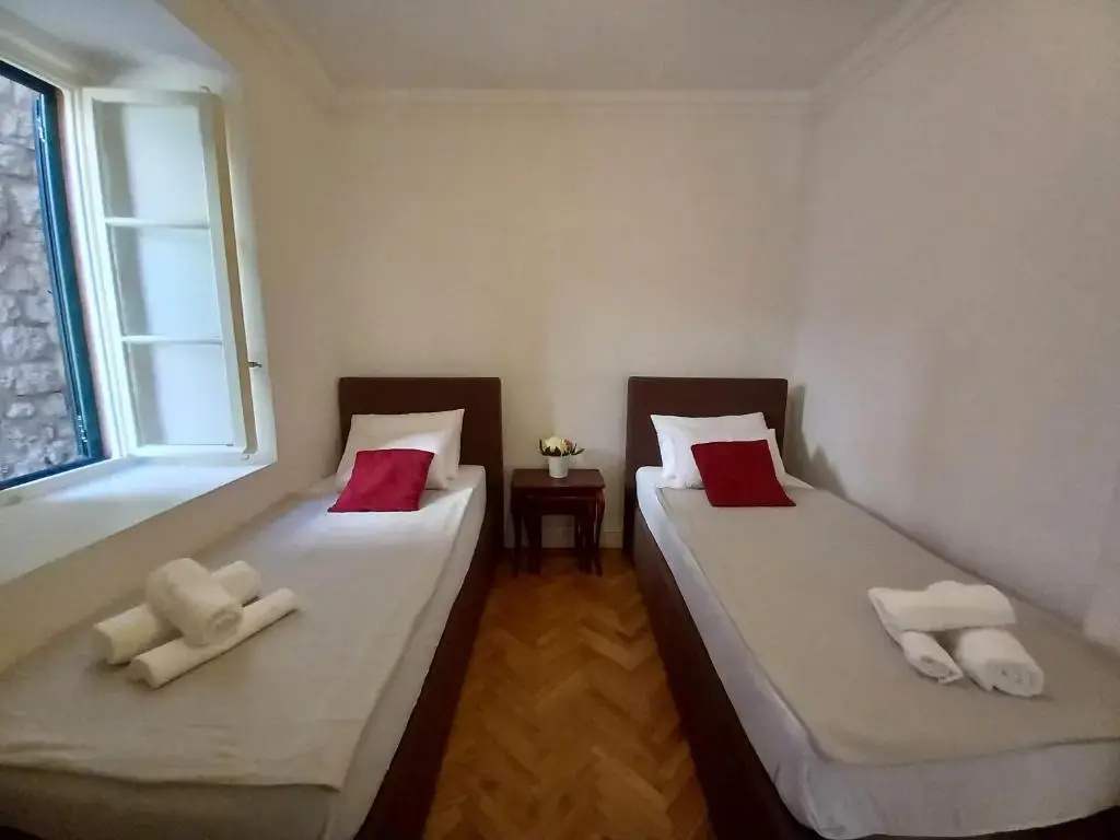 Old Town Sea Gate Apartment