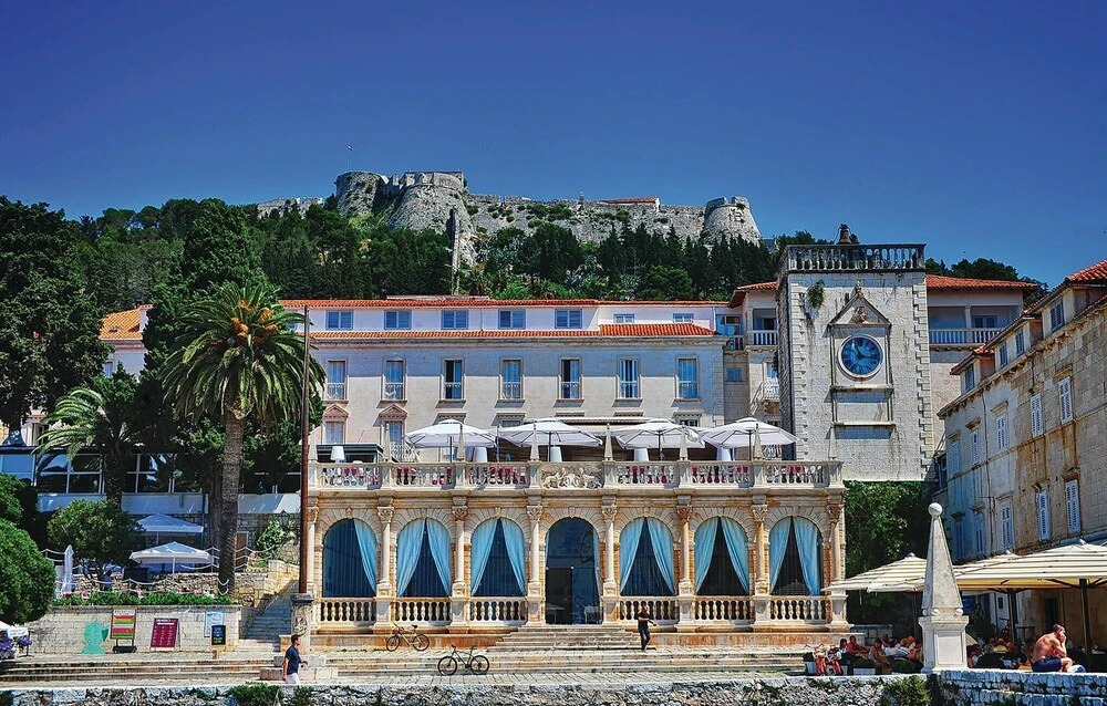 Cozy Home In Stari Grad