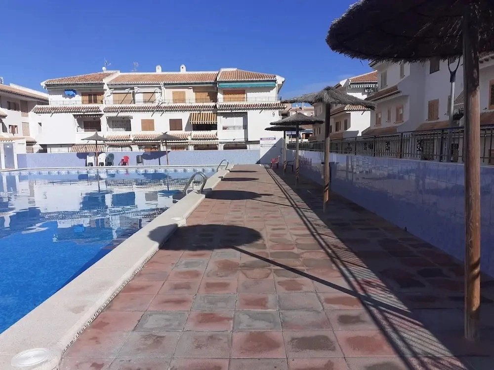 Apartment in Playa del Tamarit With Pool