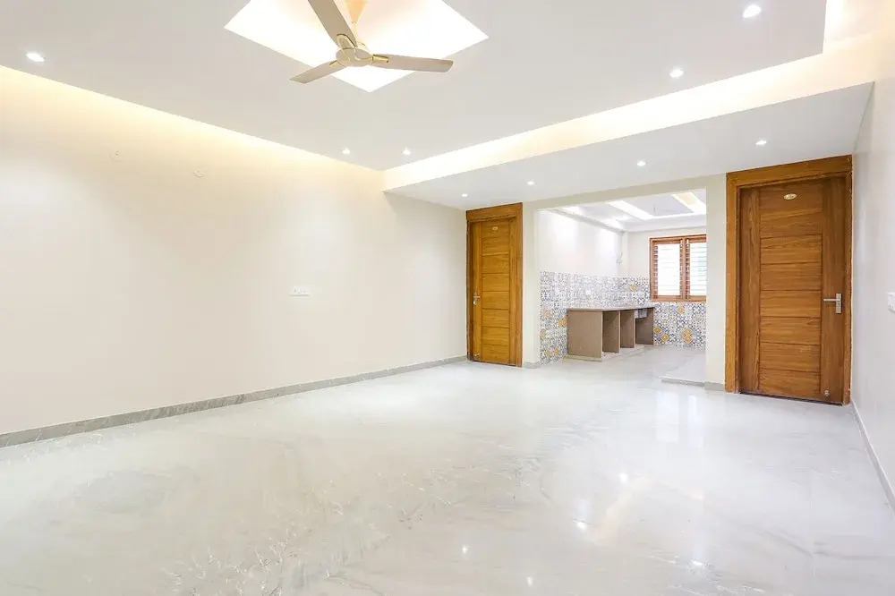 FabHotel Raahi Retreat - Nr Star Mall & 32nd Avenue