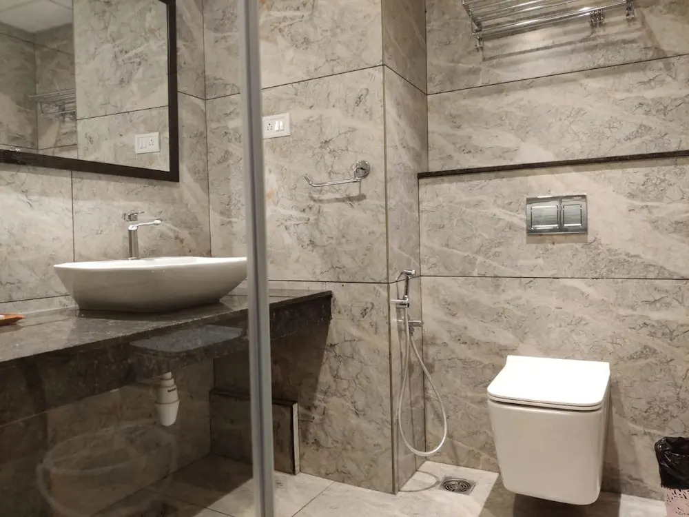 Mermaid Resort Kelambakkam