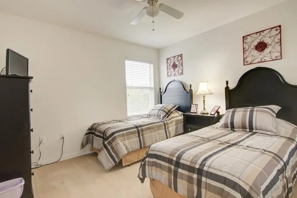South Facing Pool No Rear Neighbors Game Room! 5 Bedroom Home