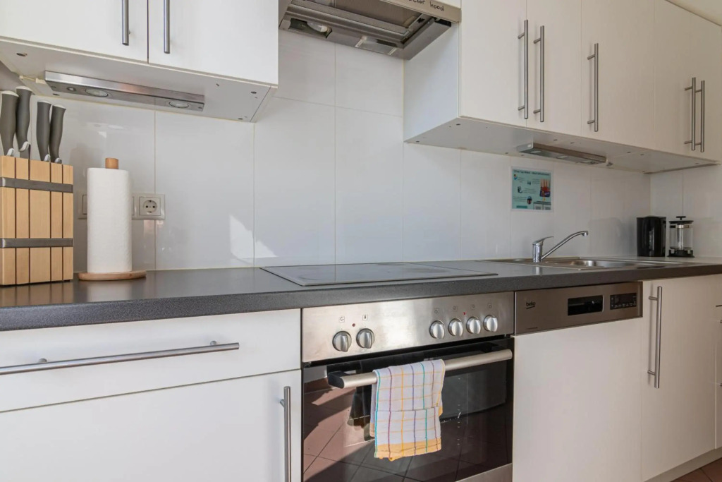 Yeshello Elegant Apartment near Central Vienna