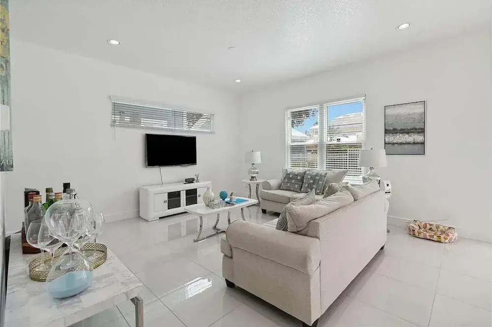 Gorgeous 4Bd Close to Disney With Spa at Reunion Resort 1552