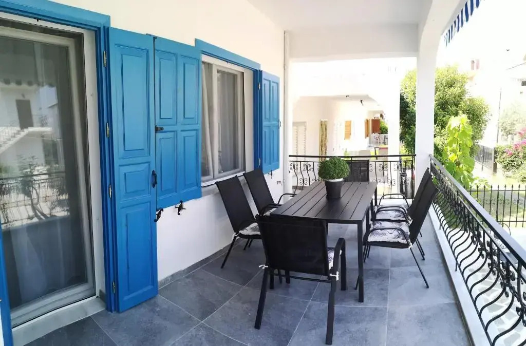 Blue Charm House - Apartment 2