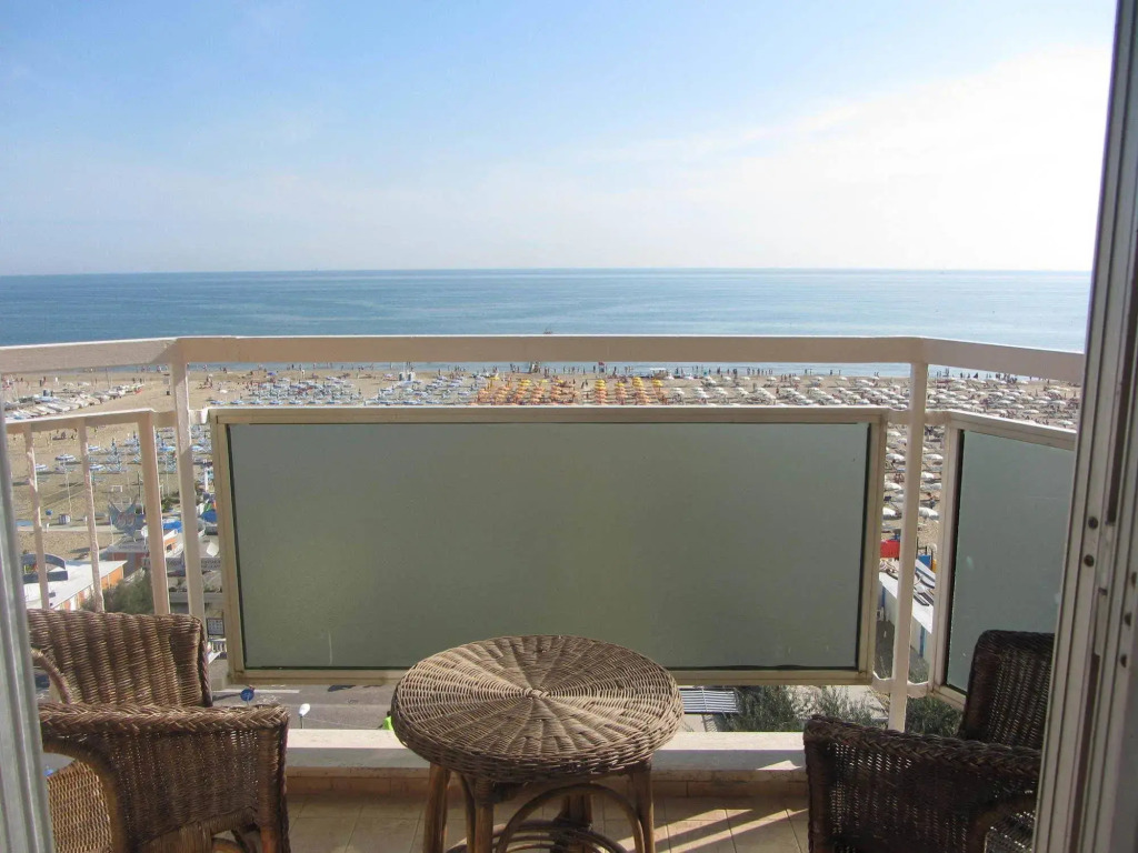 Hotel Carlton Beach
