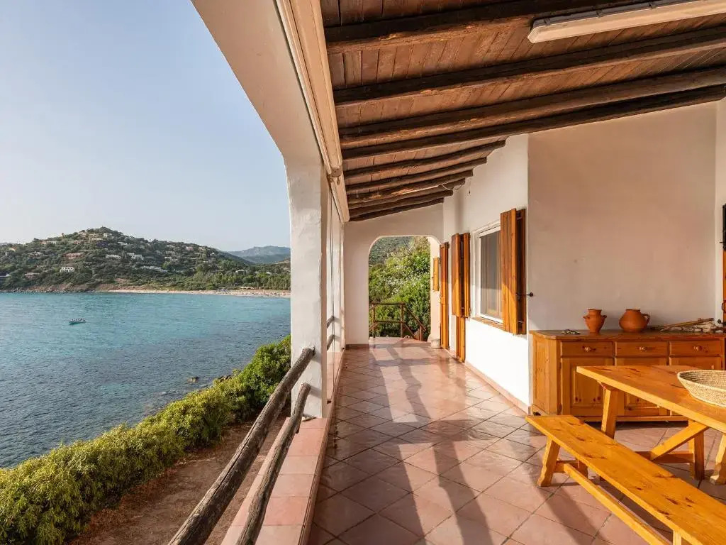 Villa Golfo degli Angeli