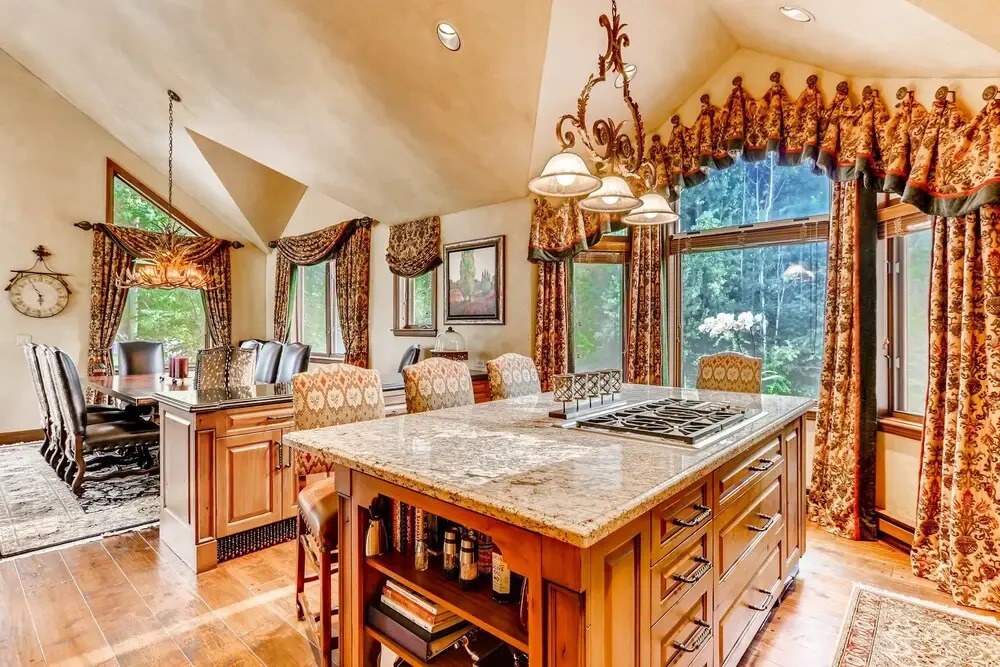 31 Red Spruce Ln Home