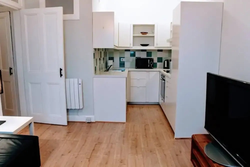 1 Bedroom Flat in City Centre Accommodates 4