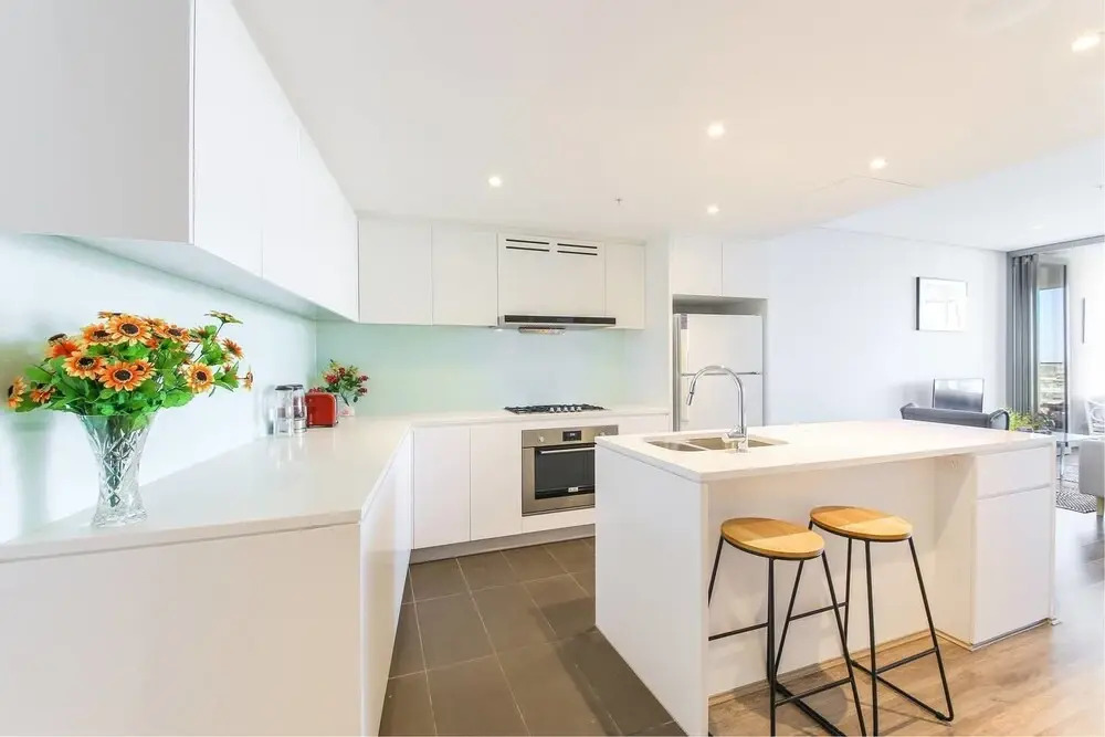 Scenic Waterfront Apartment Wentworth Point