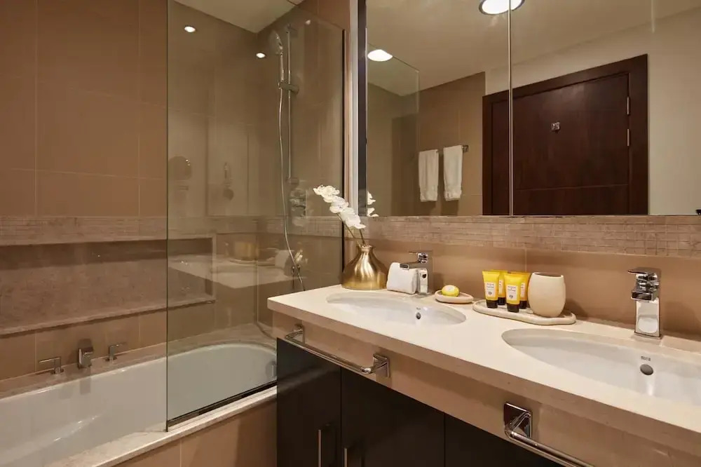 FantaStay Burj Vista tower 1