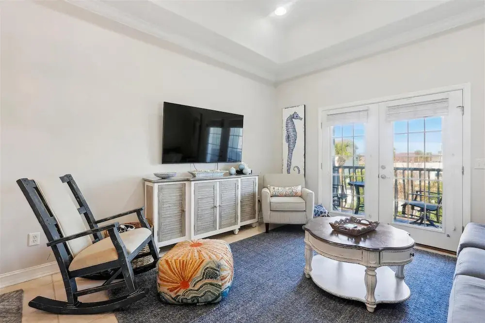 Beachside Bliss: 3BR Coastal Condo w/ Pools & Patio in St. Augustine