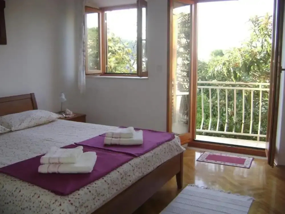 Beach Front Villa a Stone Throw Away From the sea