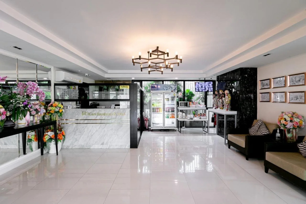 Ruan Plaisoi Apartment