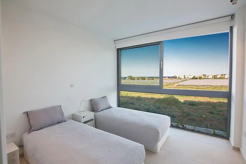 Villa Charlize AQ WP7