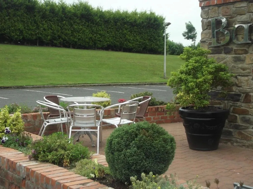 Ballymac Hotel