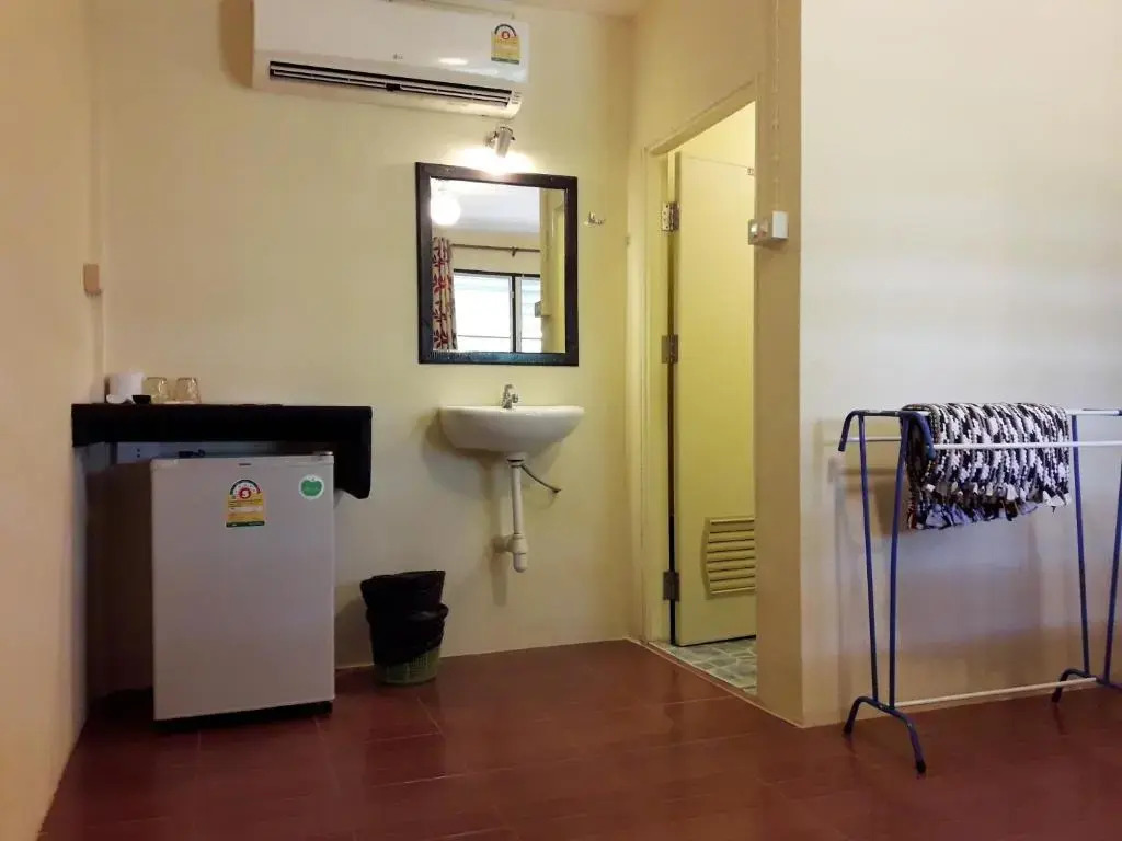 M&M Guesthouse
