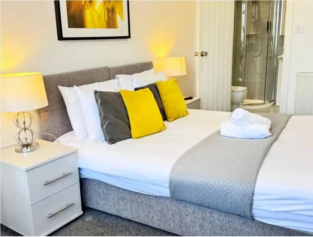Ox Heathrow Stay