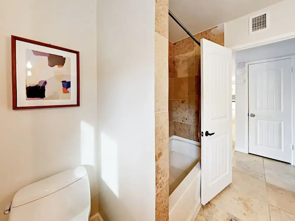 Ultra-Posh - 3 Br Home