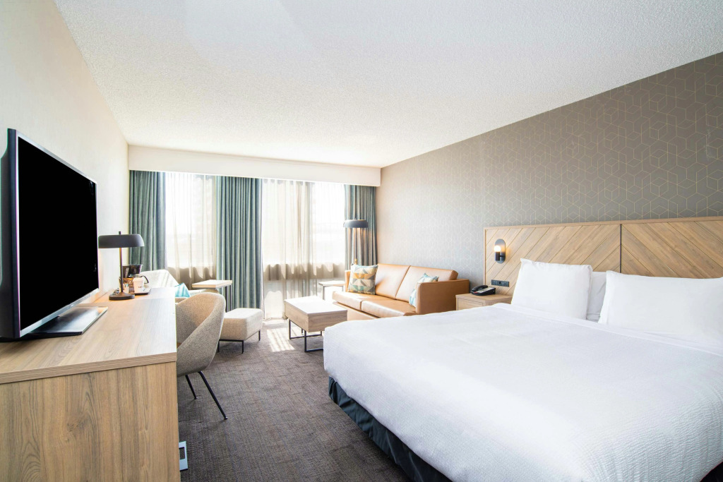 Sandman Hotel Montreal - Longueuil
