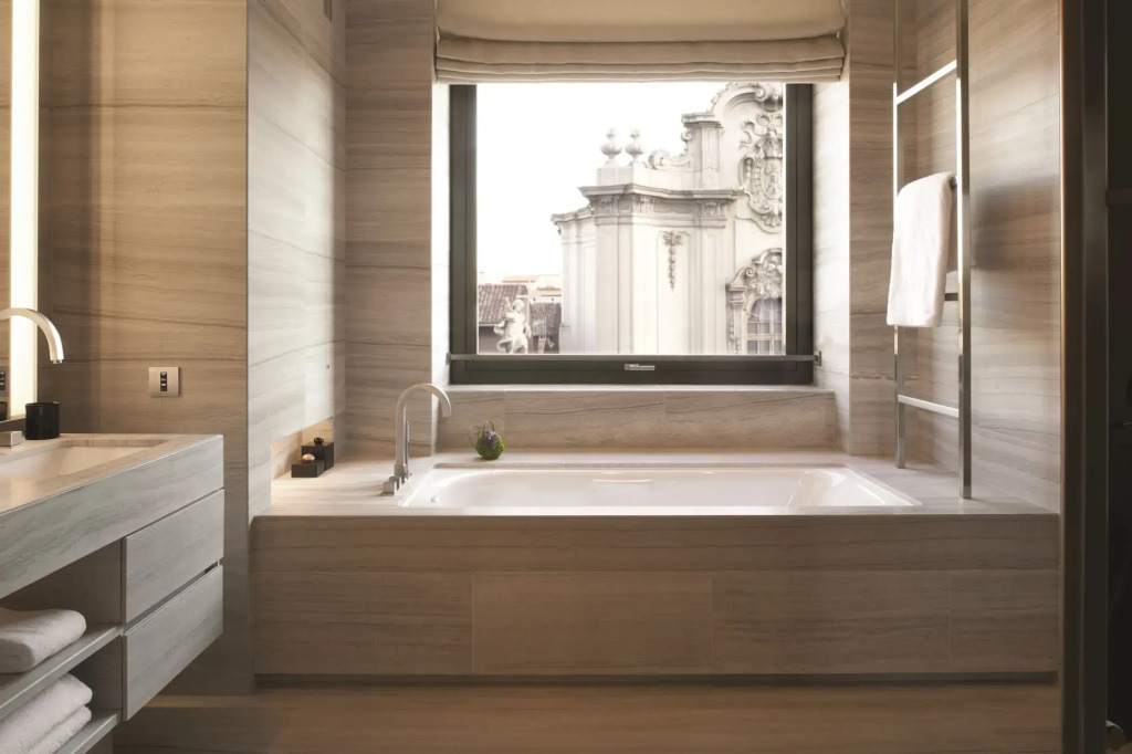 Отель Armani Hotel Milano